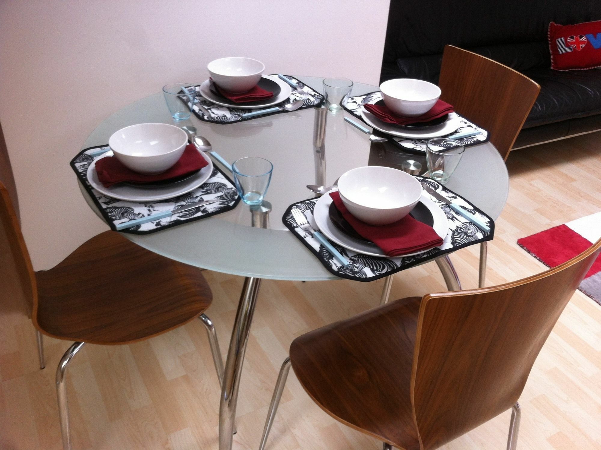 Giles Sixty Seven Apartment Edinburgh